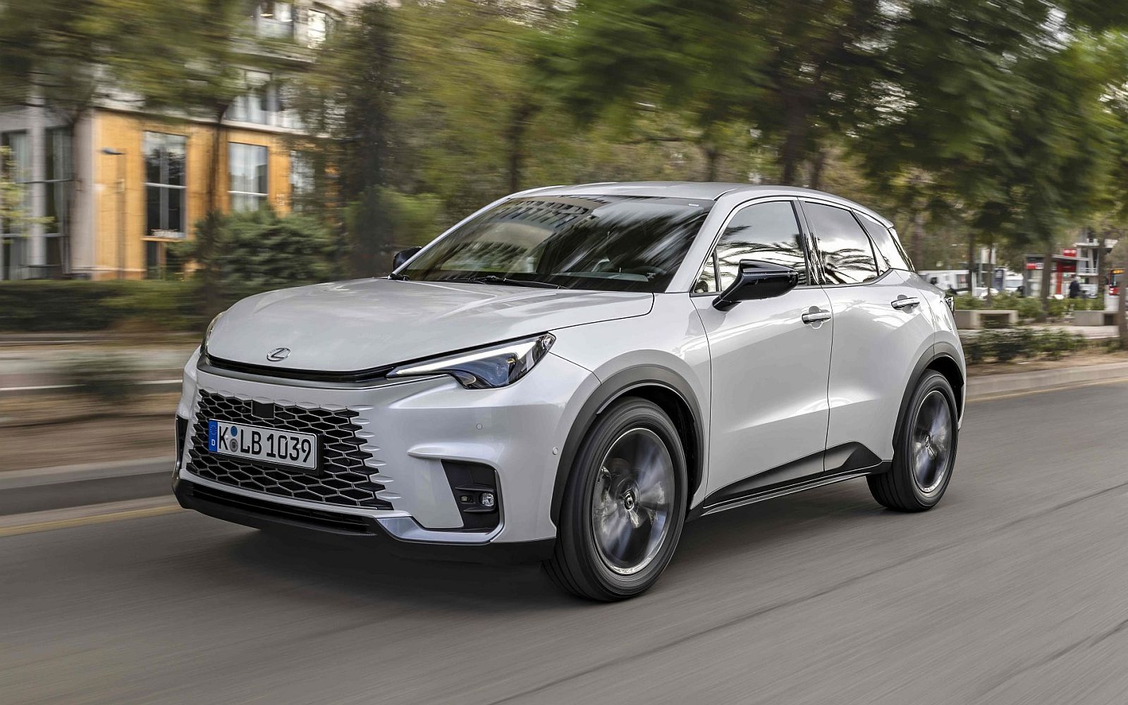 New Baby Lexus Aims To Bring Luxury to Compact Crossover Segment.