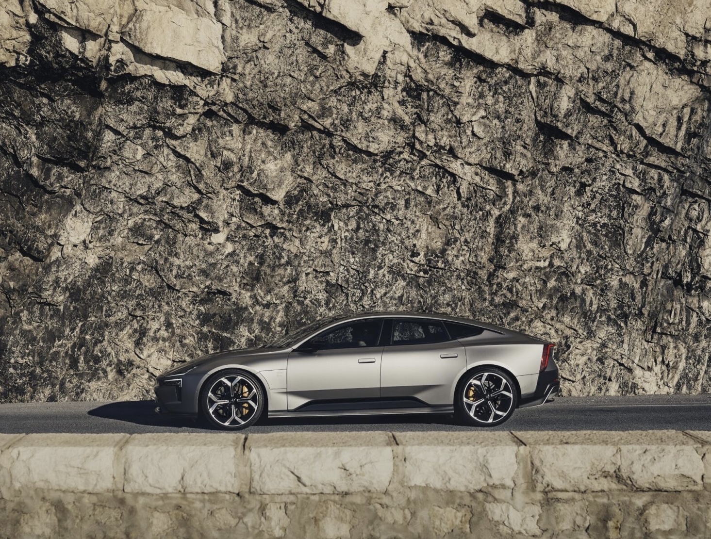 Stylish looking new Polestar 5 performance Grand Tourer pricing announced.