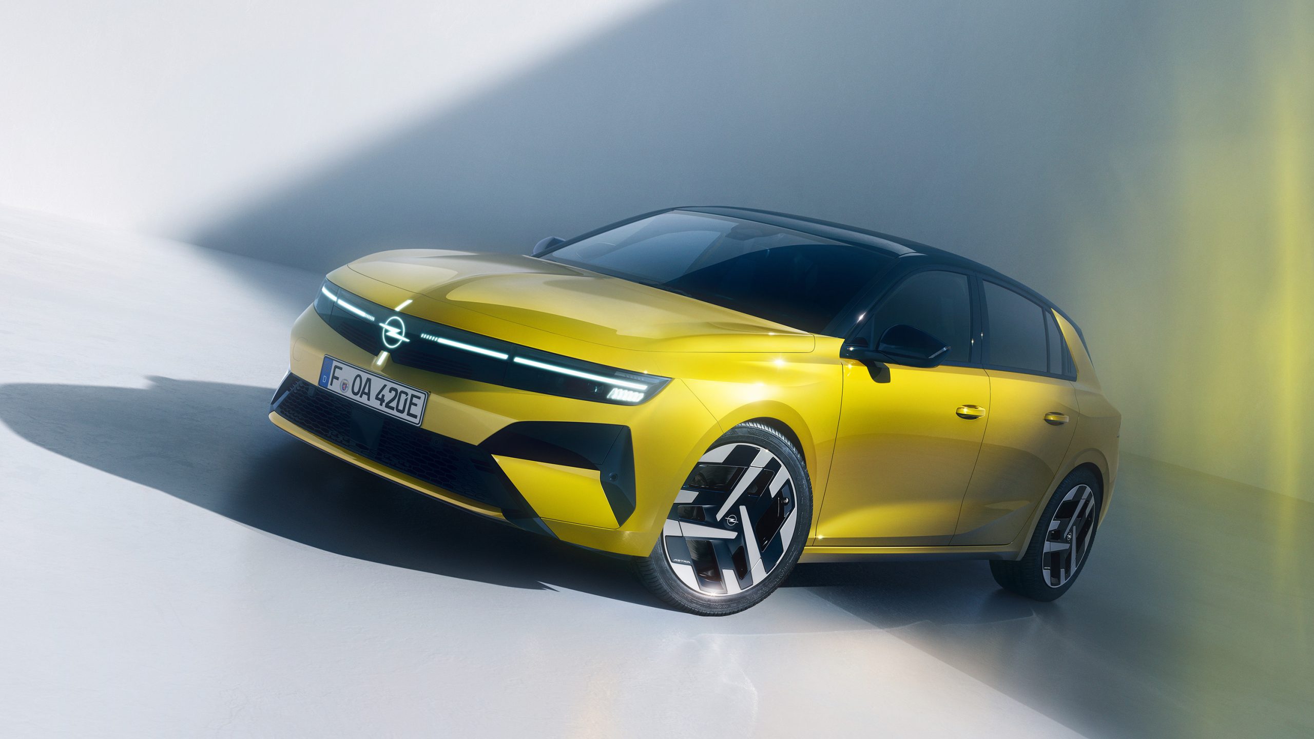 Brussels Motor Show Unveils Some Interesting New Cars coming here this year!