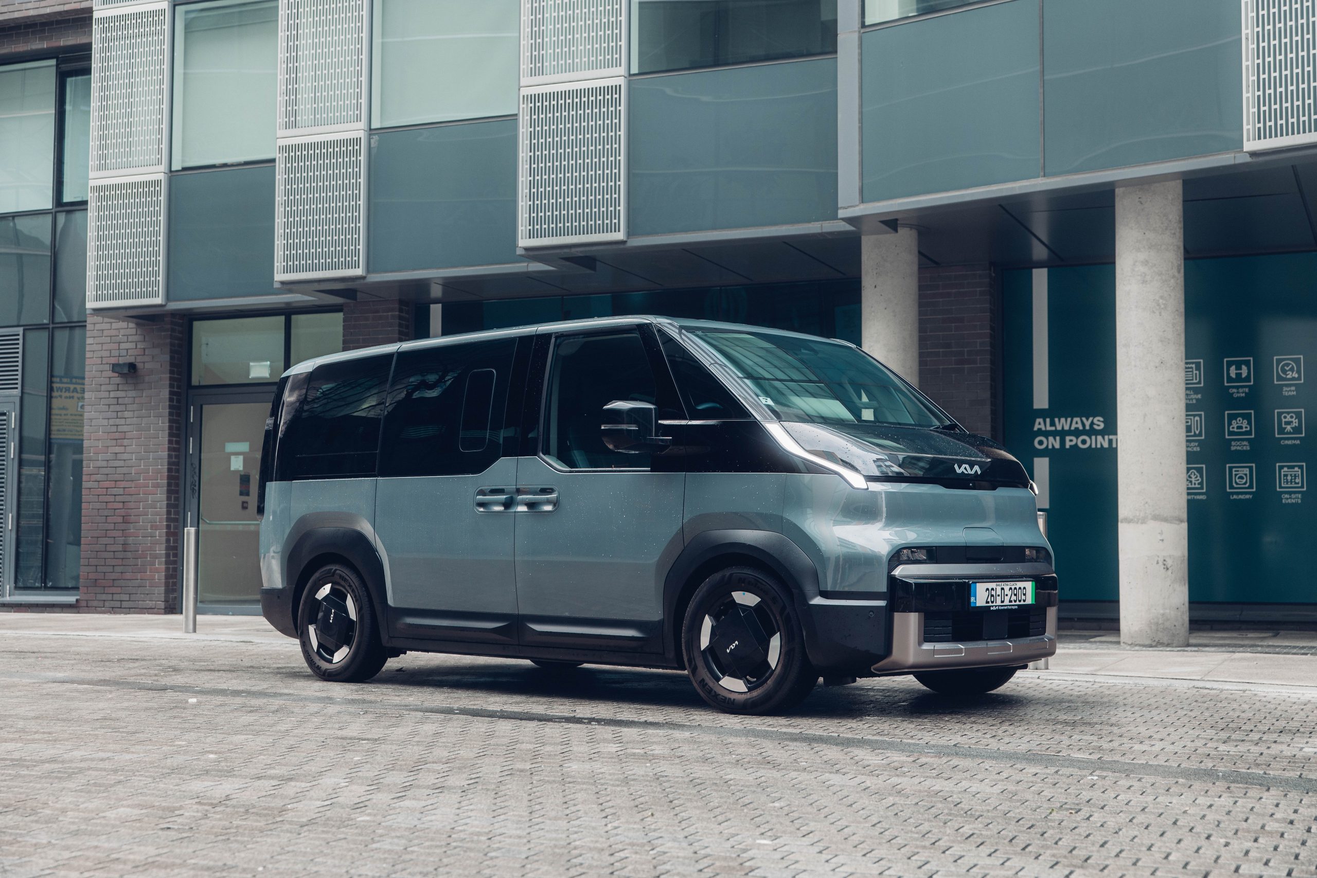 Kia Announce launch of a new people carrier and their first electric van.