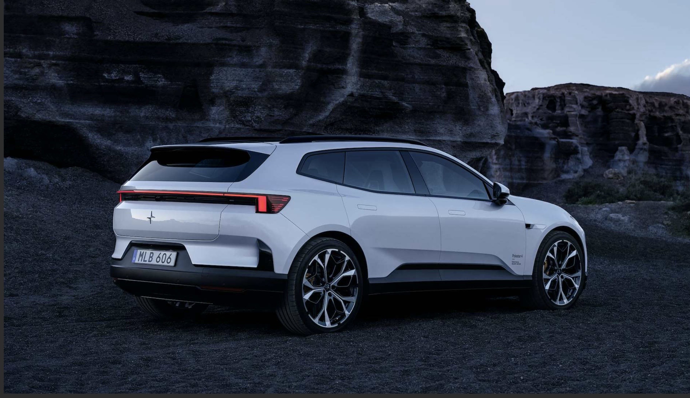 Polestar 4 SUV Revealed.