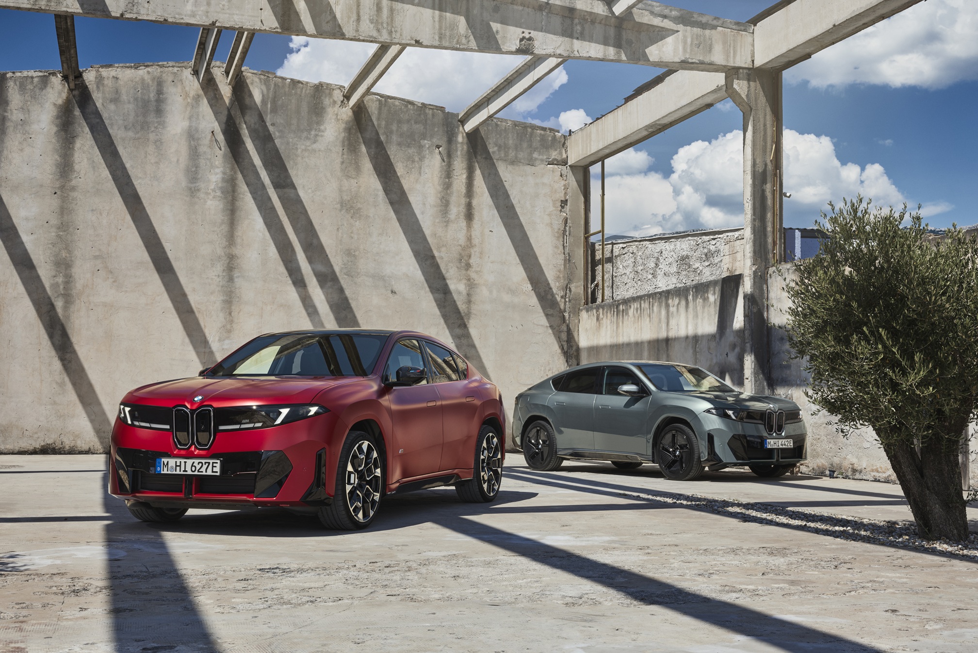 The first-ever BMW iX4, and MINI Untamed Edition revealed.